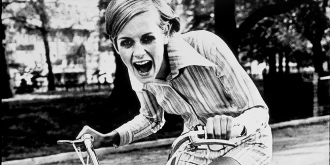 Twiggy, 1967 (Ronald Traeger)